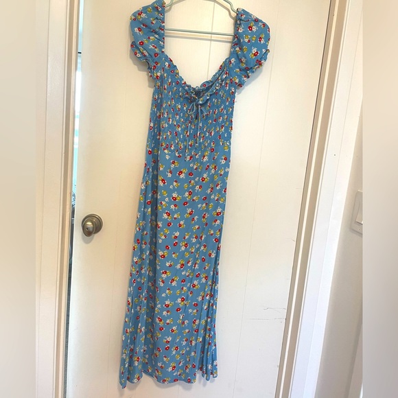 Faithful the Brand Castilo Floral Midi Dress - Picture 2 of 8